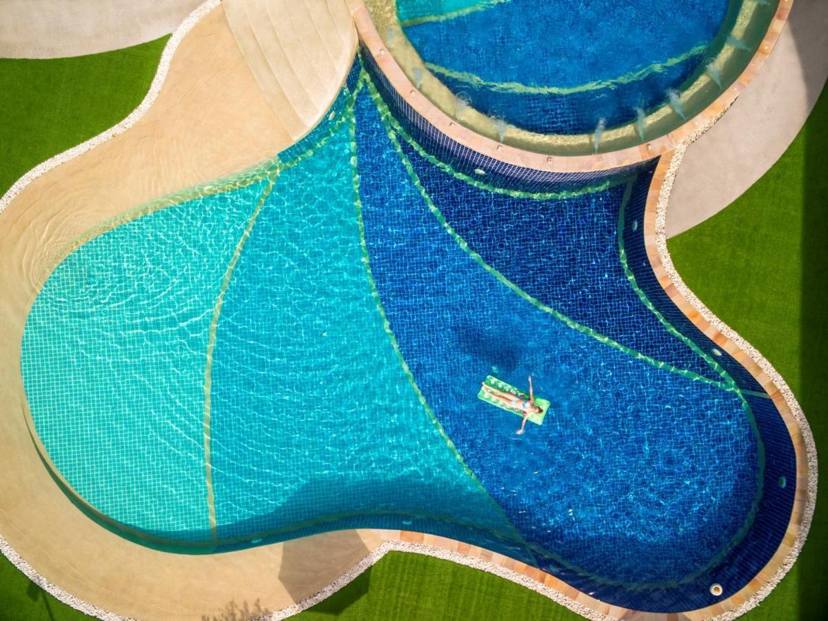 Karon Butterfly Kata Hill Condo By The Sea Ban Karon Экстерьер фото